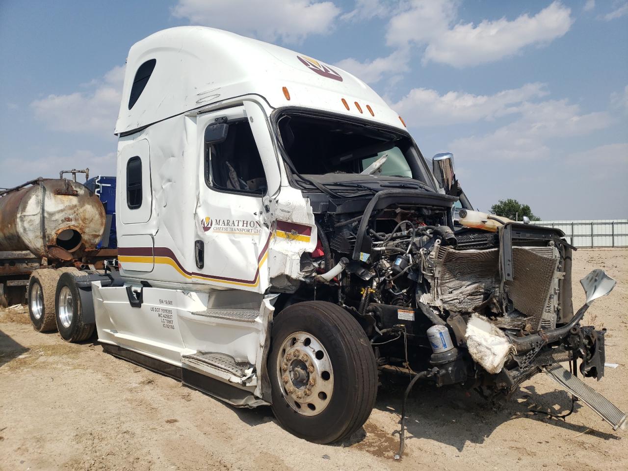 Lot #2931466286 2023 FREIGHTLINER CASCADIA 1