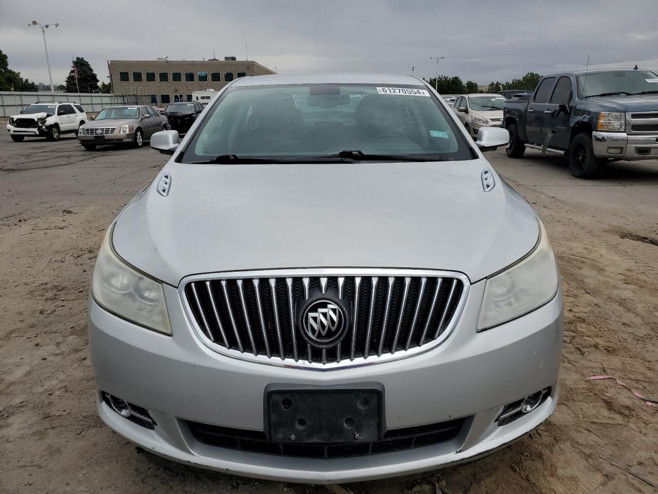 2013 Buick Lacrosse vin: 1G4GC5E37DF284070