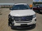 FORD EXPLORER photo