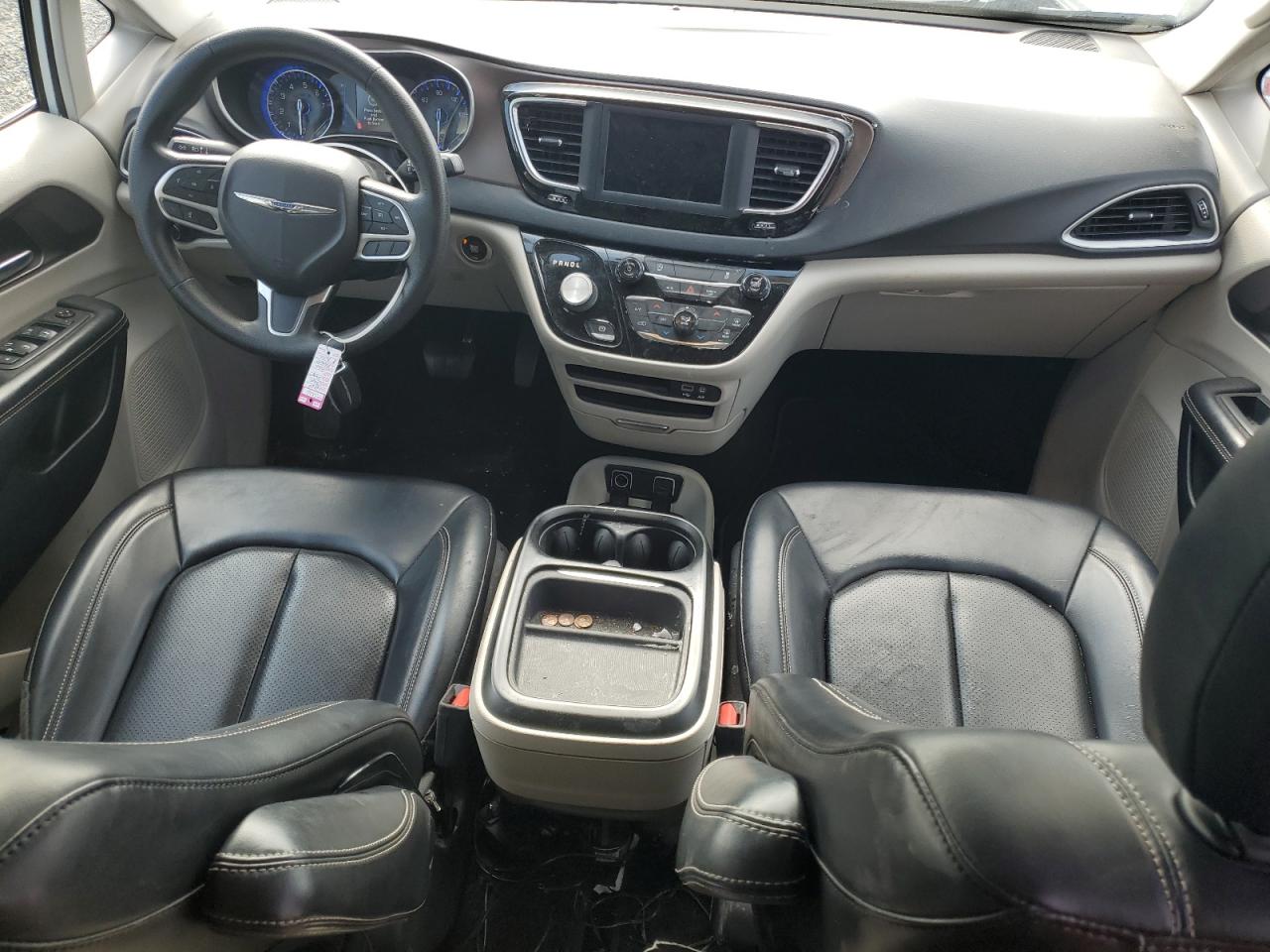 2C4RC1DG8LR182567 2020 Chrysler Voyager Lxi