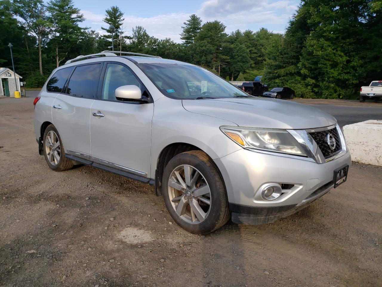 2014 Nissan Pathfinder S vin: 5N1AR2MM6EC709083