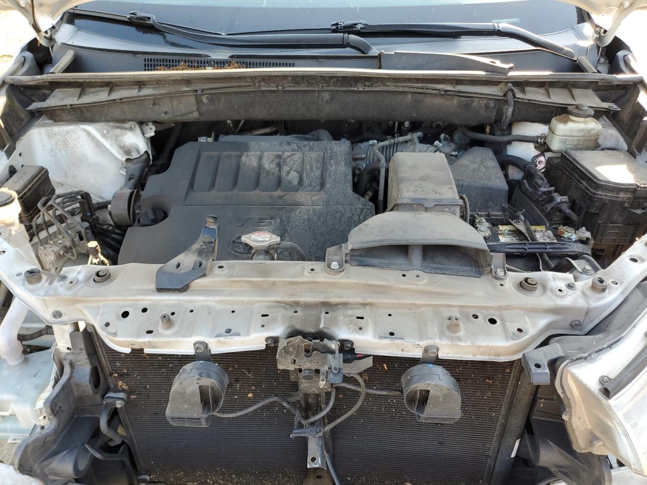 5TDKKRFHXFS078635 2015 Toyota Highlander Xle