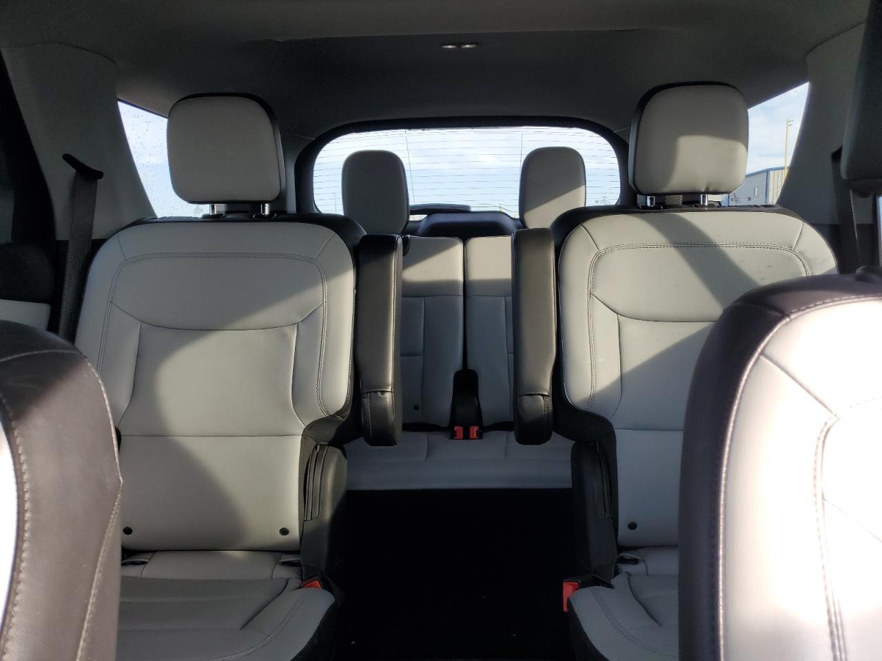 1FMSK8DH3MGC37964 2021 Ford Explorer Xlt