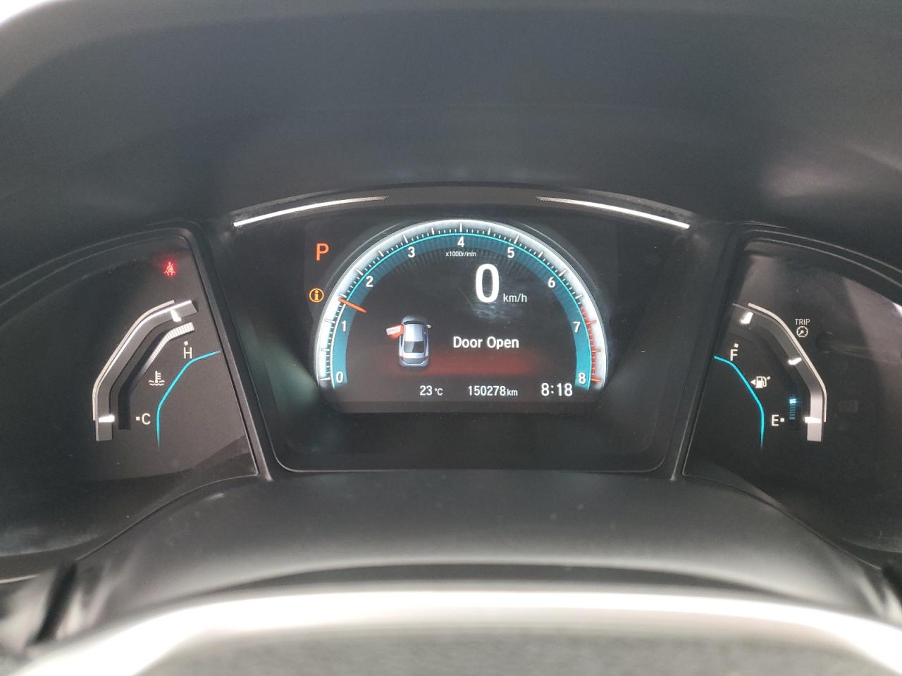 2018 Honda Civic Lx vin: 2HGFC2F57JH007445