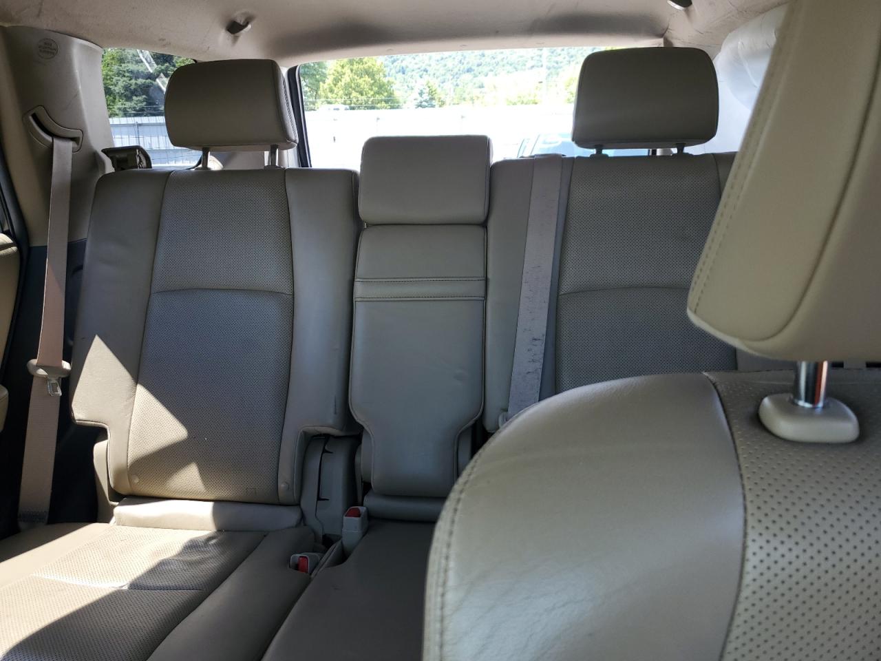 JTEBU5JR1E5194423 2014 Toyota 4Runner Sr5