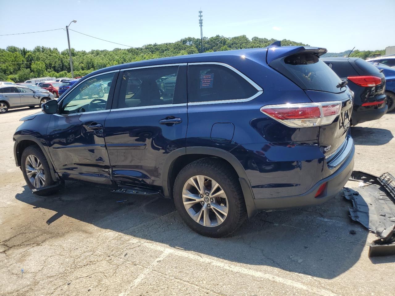 Lot #2955341536 2016 TOYOTA HIGHLANDER