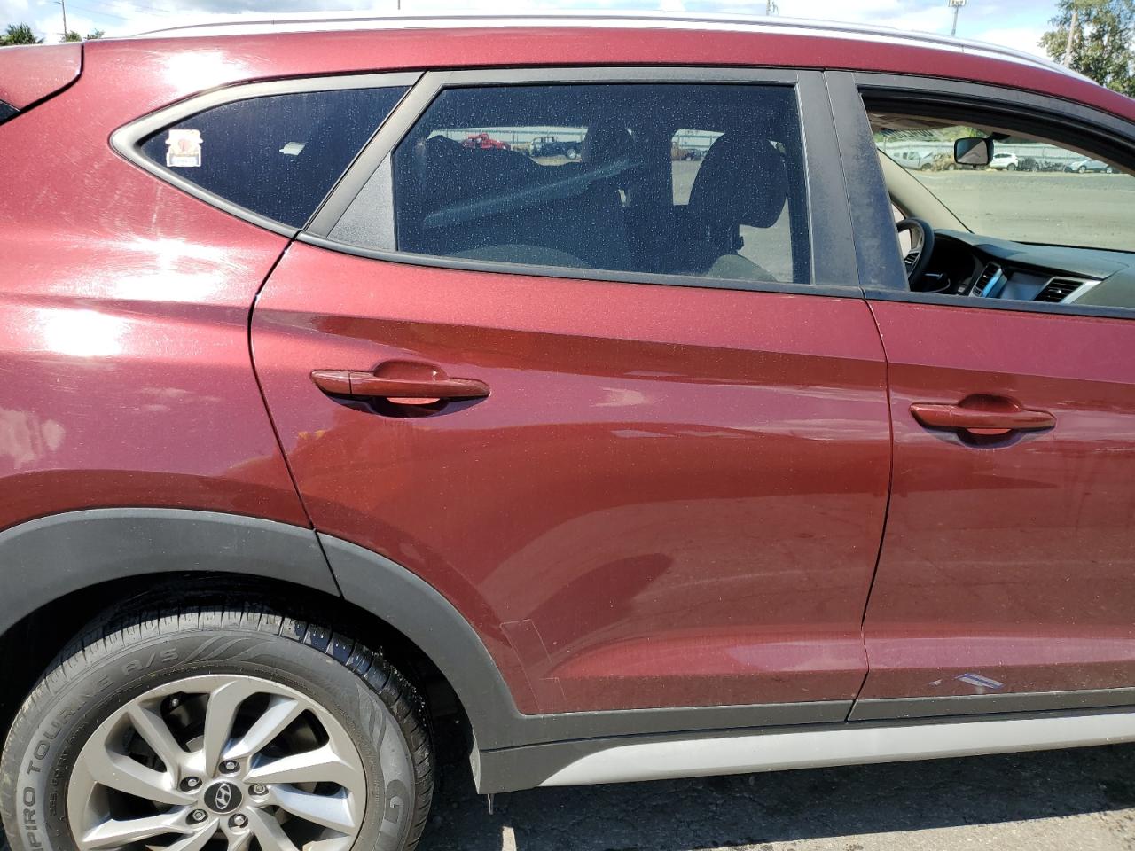 KM8J3CA46JU618623 2018 Hyundai Tucson Sel