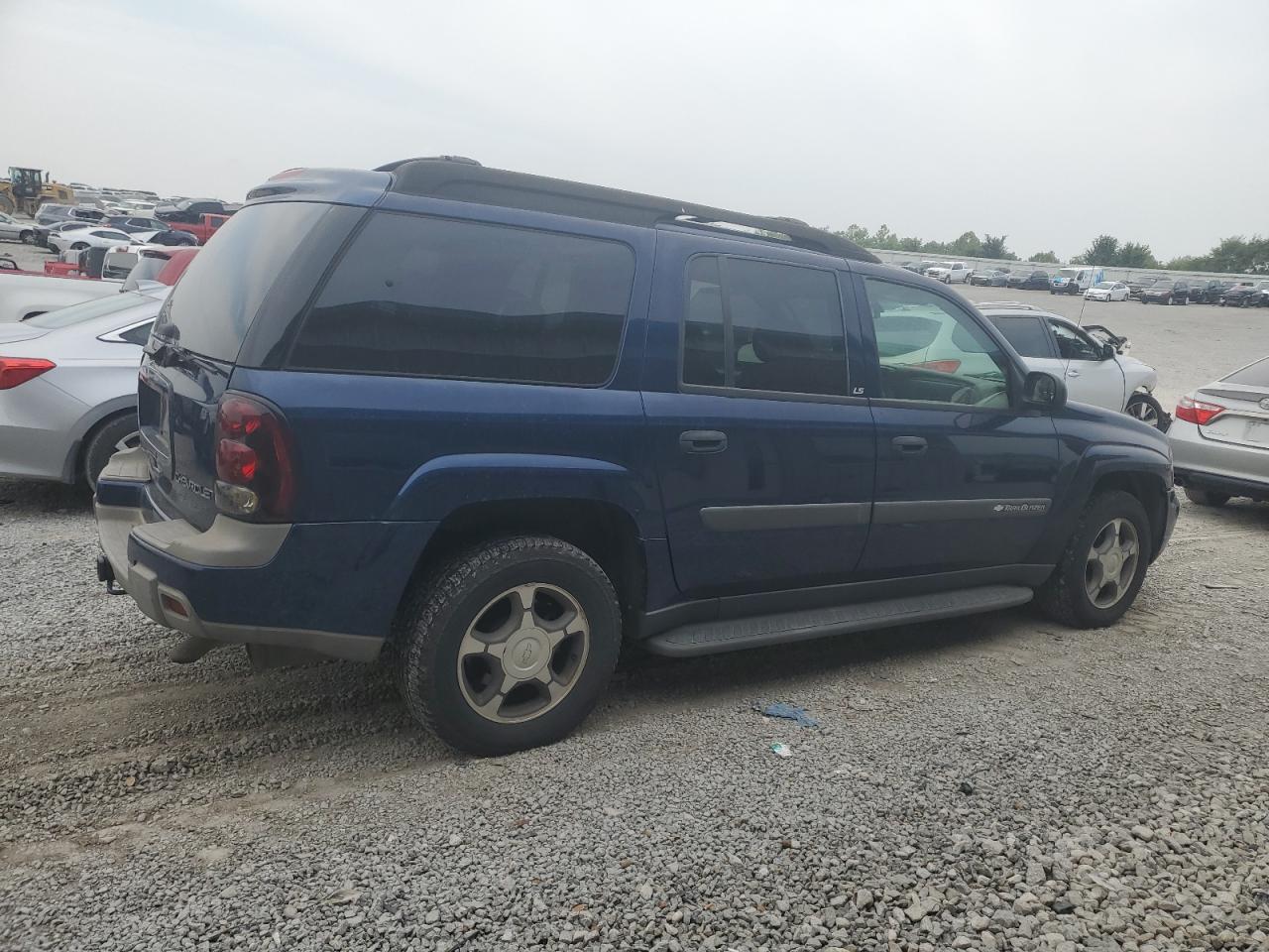 Lot #2833871211 2004 CHEVROLET TRAILBLAZE