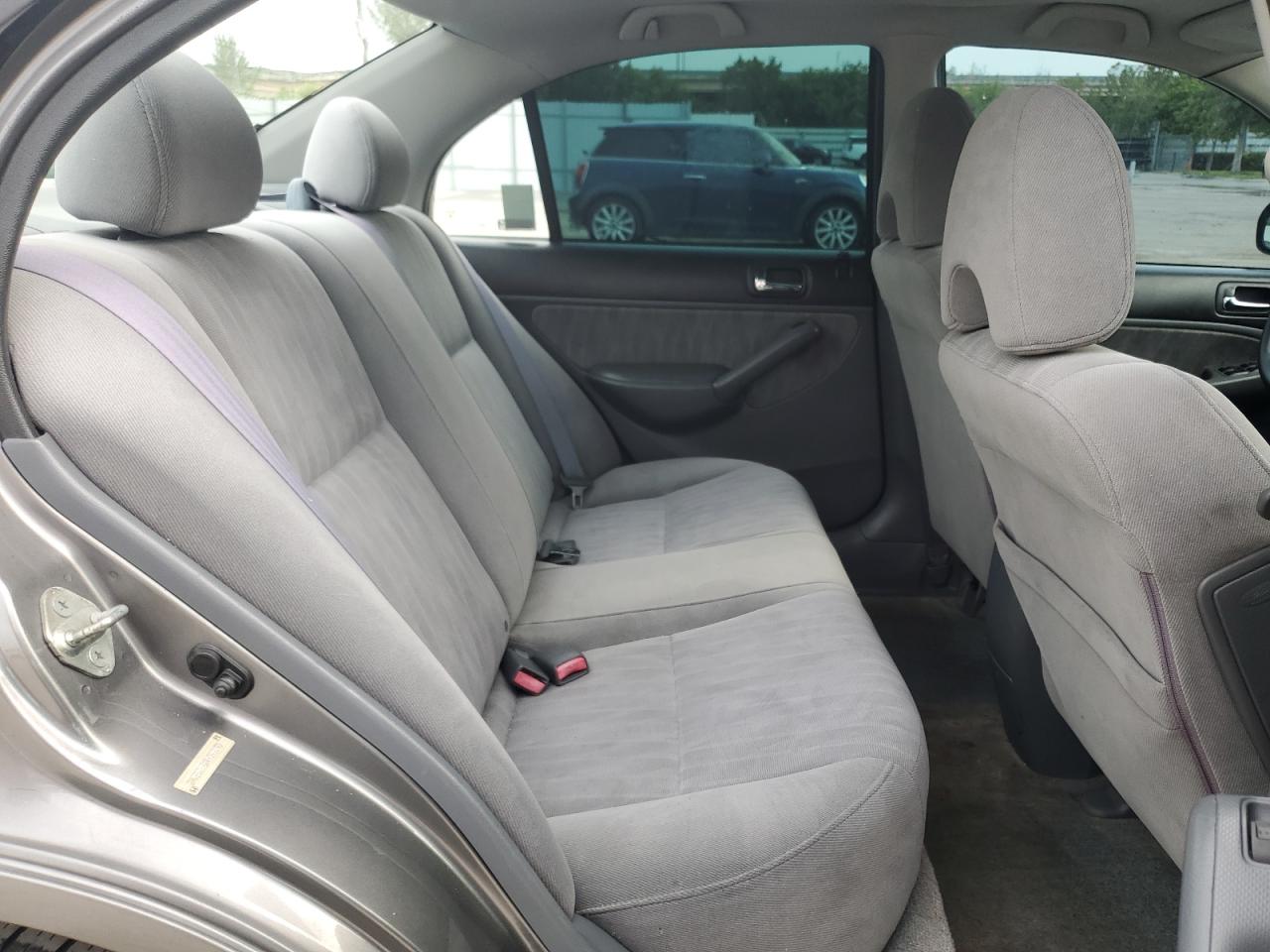 2HGES26824H593193 2004 Honda Civic Ex