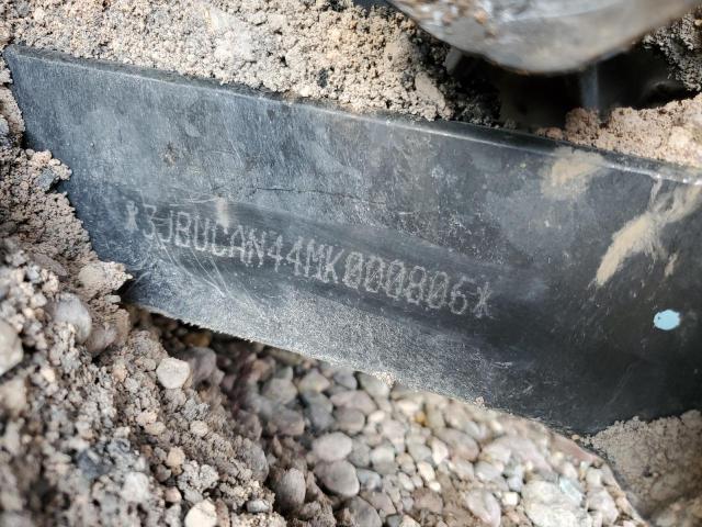 2021 CAN-AM DEFENDER M - 3JBUCAN44MK000806