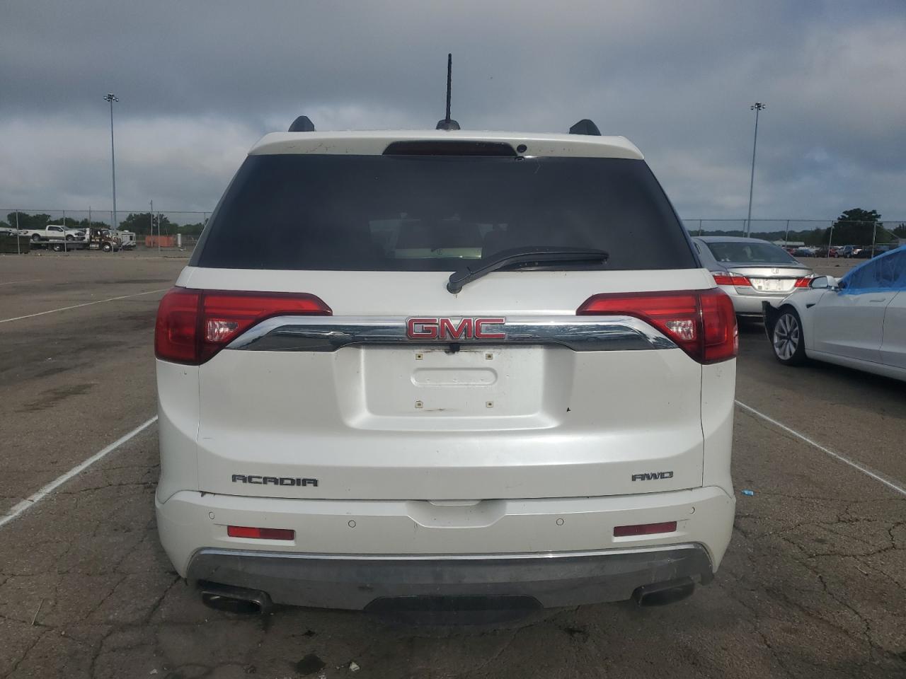1GKKNXLS3HZ289547 2017 GMC Acadia Denali