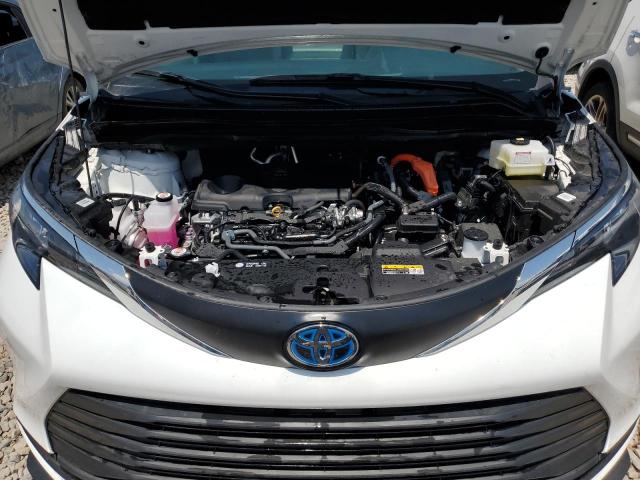 2024 TOYOTA SIENNA LE - 5TDBSKFC2RS117508