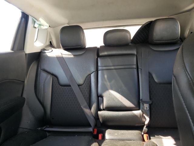 2019 JEEP AND CHER 3C4NJDBB6KT674247