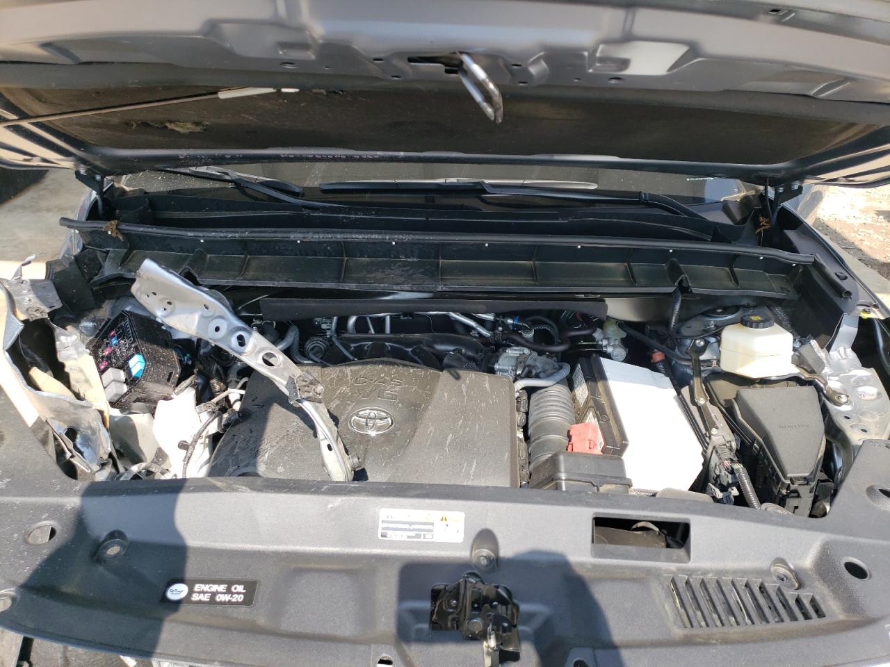 5TDFZRBH0NS238460 2022 Toyota Highlander Platinum