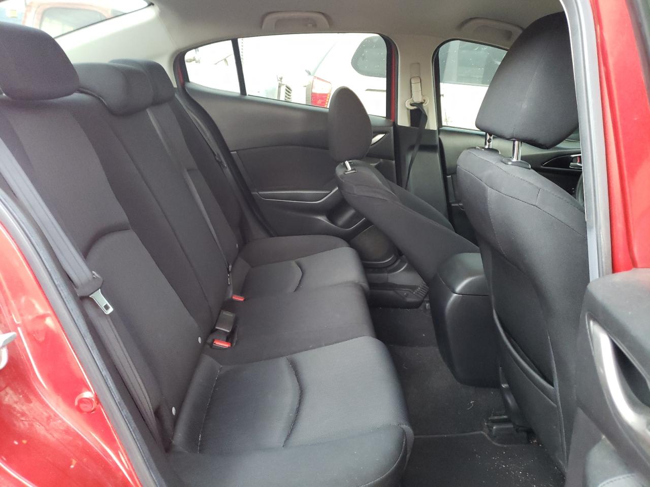 3MZBM1T79GM300331 2016 Mazda 3 Sport