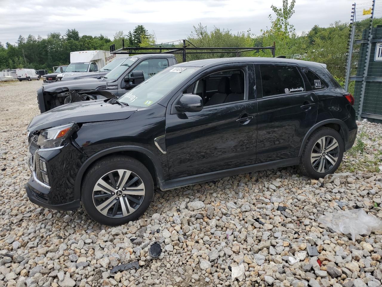 Mitsubishi Outlander Sport 2021 Medium