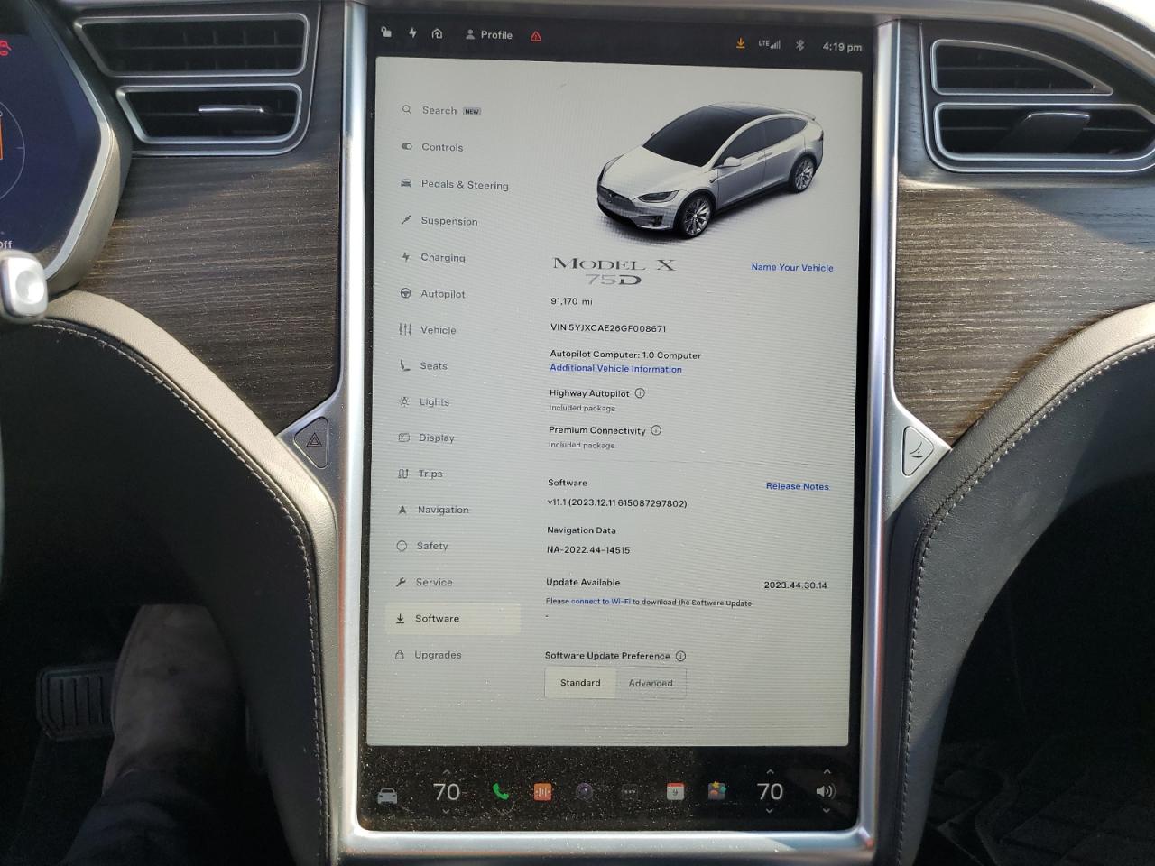 5YJXCAE26GF008671 2016 Tesla Model X