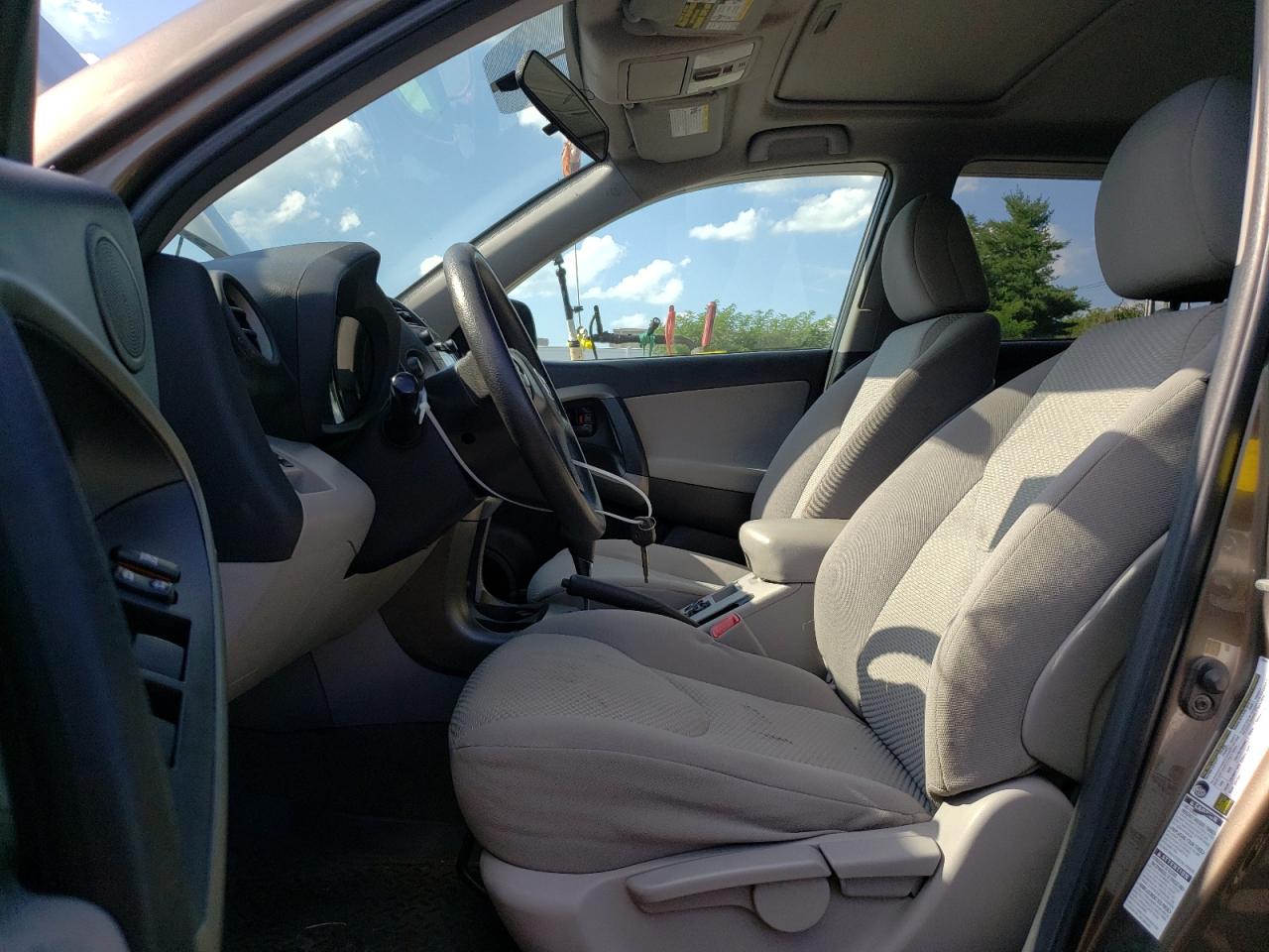 2T3BK4DV4BW046896 2011 Toyota Rav4