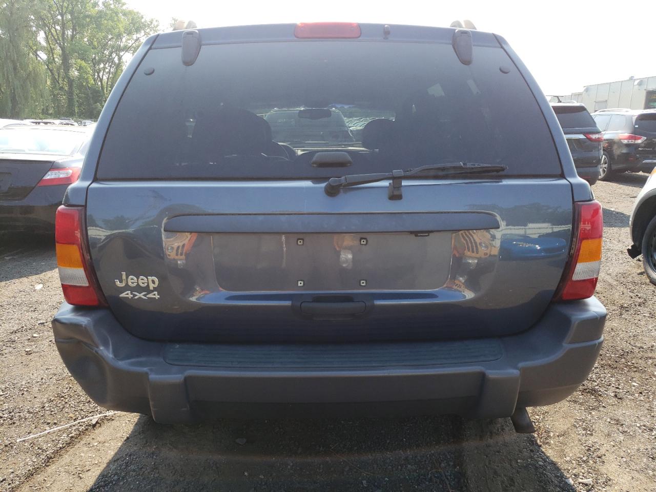 1J4GW48S32C221548 2002 Jeep Grand Cherokee Laredo