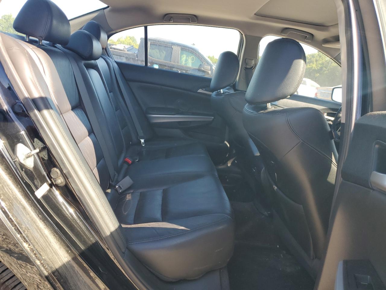 1HGCP2F86AA081875 2010 Honda Accord Exl