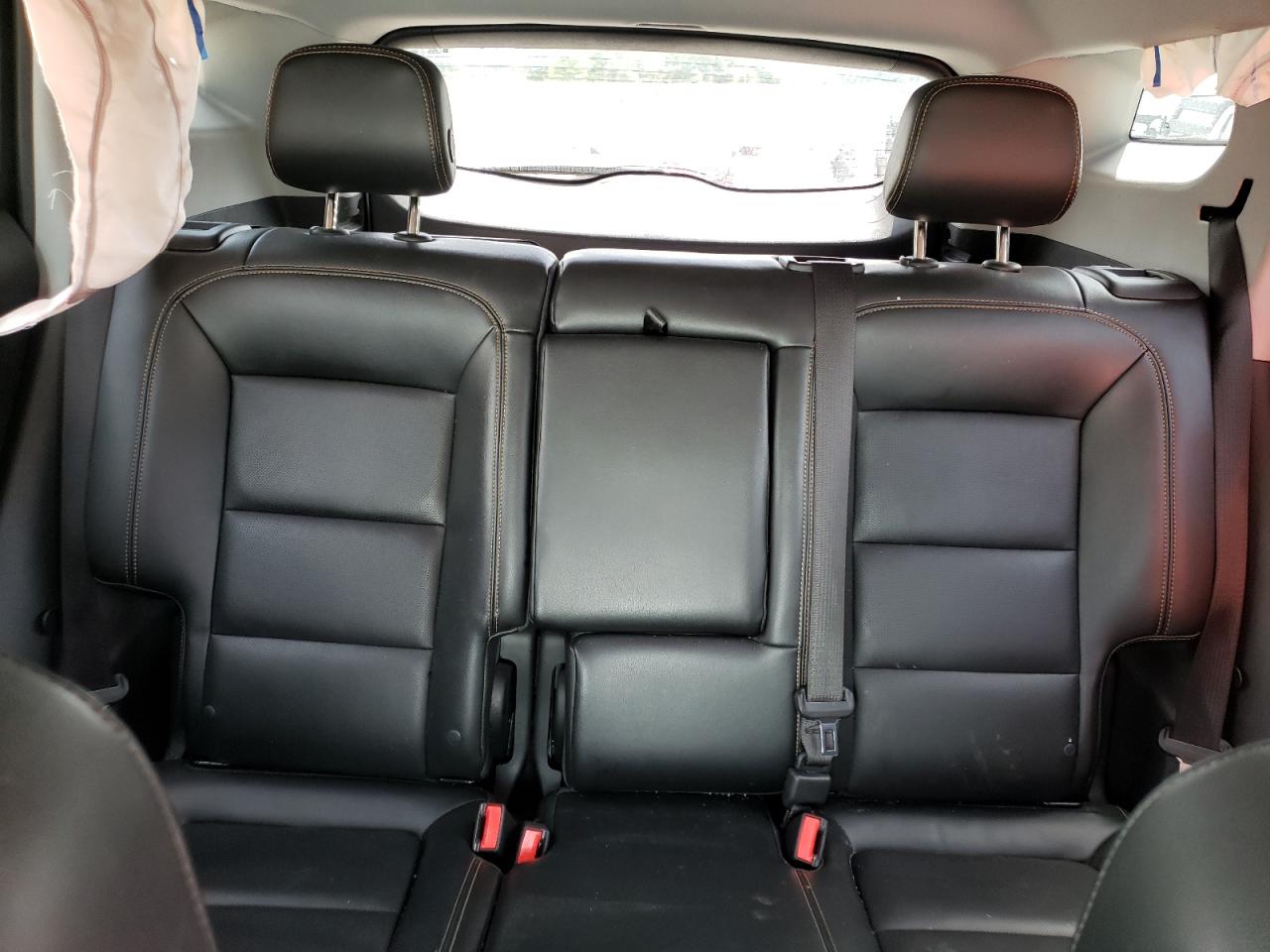 3GKALVEXXKL205043 2019 GMC Terrain Slt