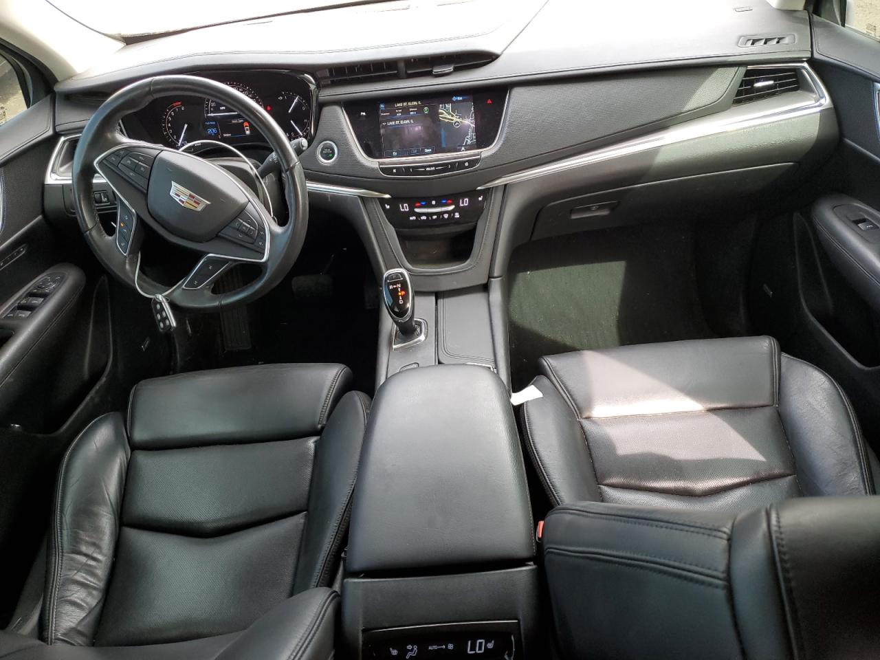 1GYKNDRS9HZ147487 2017 Cadillac Xt5 Luxury