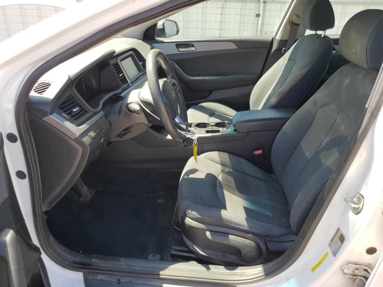 5NPE24AFXKH758203 2019 Hyundai Sonata Se