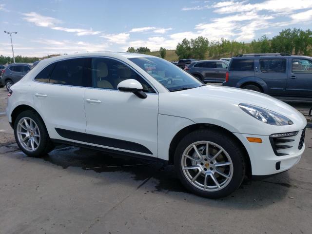 VIN WP1AB2A51JLB39377 2018 Porsche Macan, S no.4