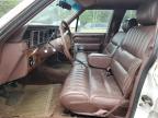 LINCOLN TOWN CAR photo