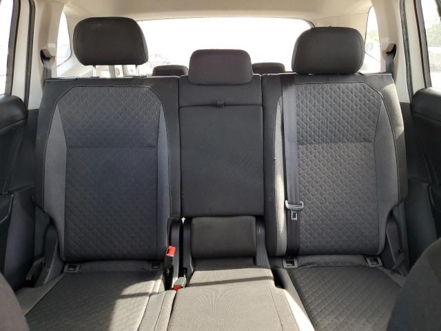 2018 VOLKSWAGEN TIGUAN S - 3VV1B7AX3JM124783