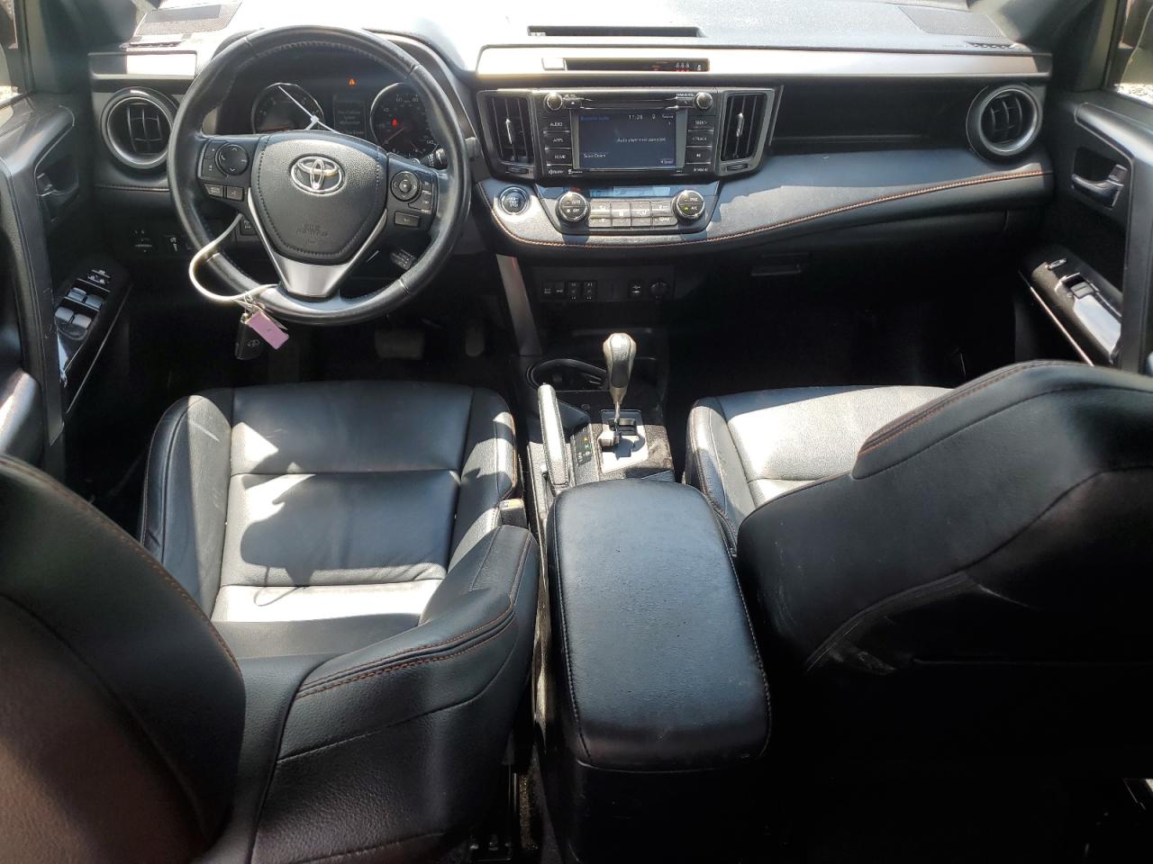 JTMJFREV5HJ162322 2017 Toyota Rav4 Se