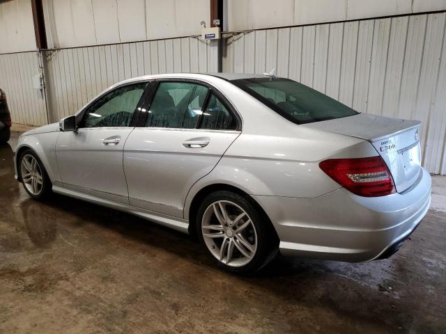 VIN WDDGF8AB4DR283604 2013 Mercedes-Benz C-Class, 3... no.2