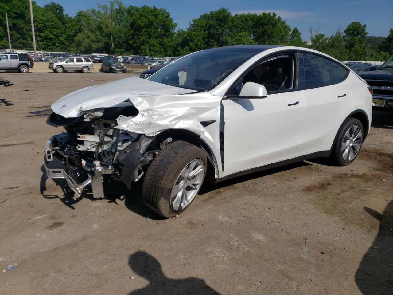 7SAYGDEE4PA115710 2023 Tesla Model Y