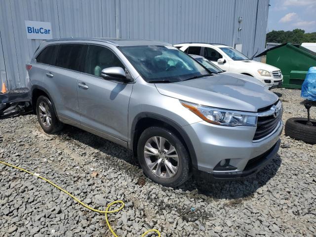 VIN 5TDJKRFH1FS169319 2015 Toyota Highlander, Xle no.4