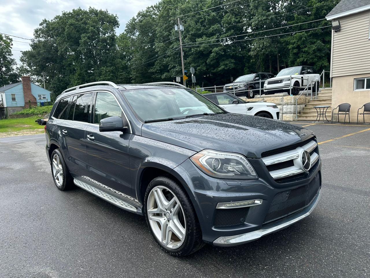 2015 Mercedes-Benz Gl 550 4Matic vin: 4JGDF7DE8FA481533