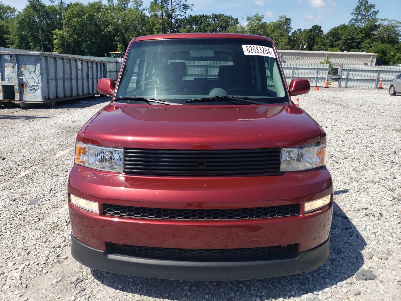 Lot #2735559601 2006 SCION XB