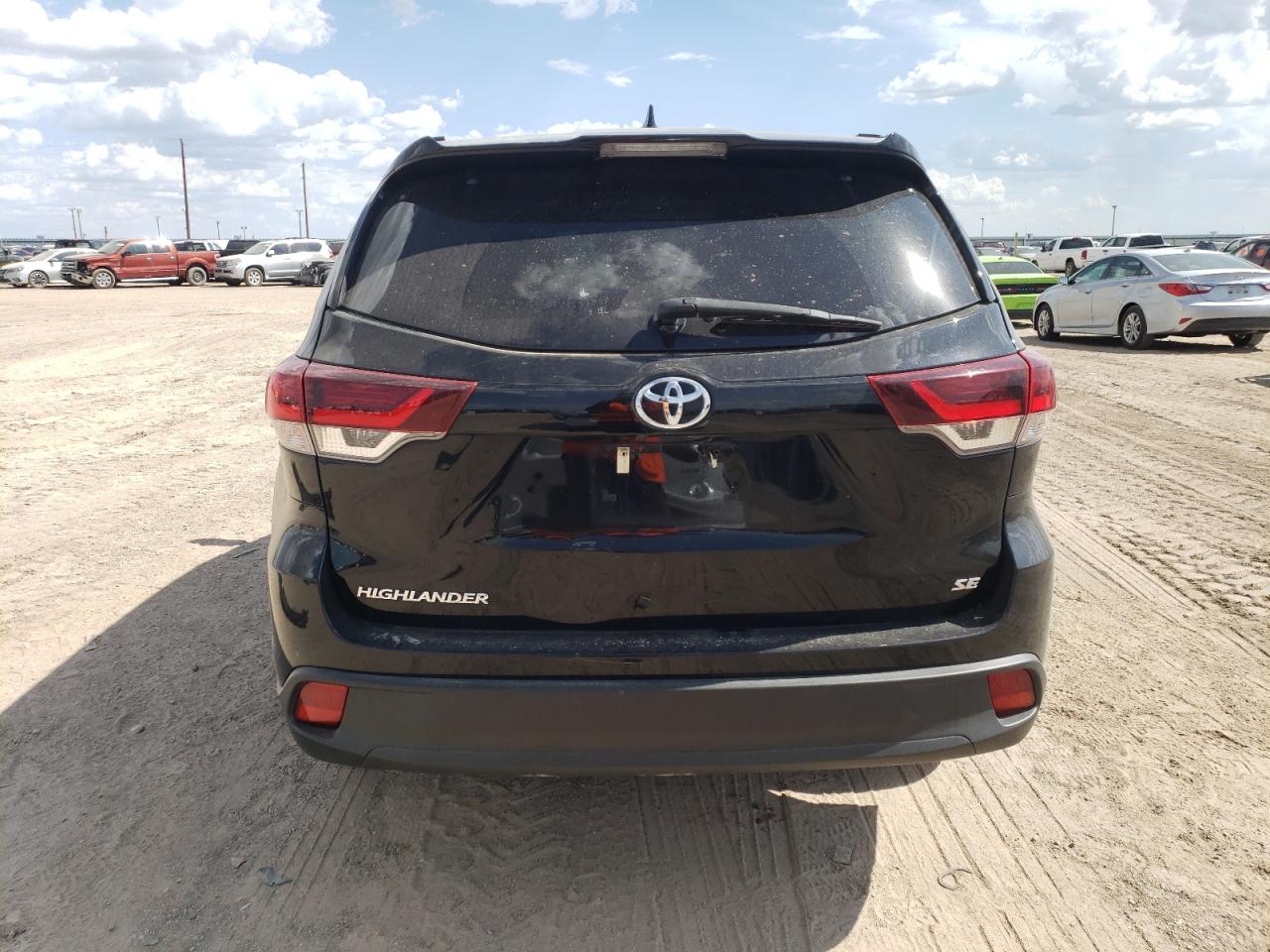 5TDKZRFH8KS573115 2019 Toyota Highlander Se