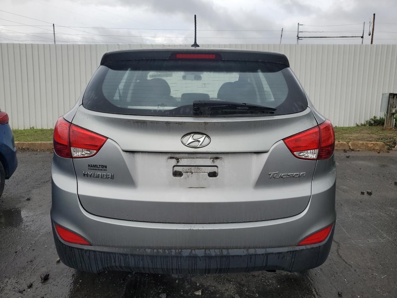 KM8JT3AC8AU091272 2010 Hyundai Tucson Gls