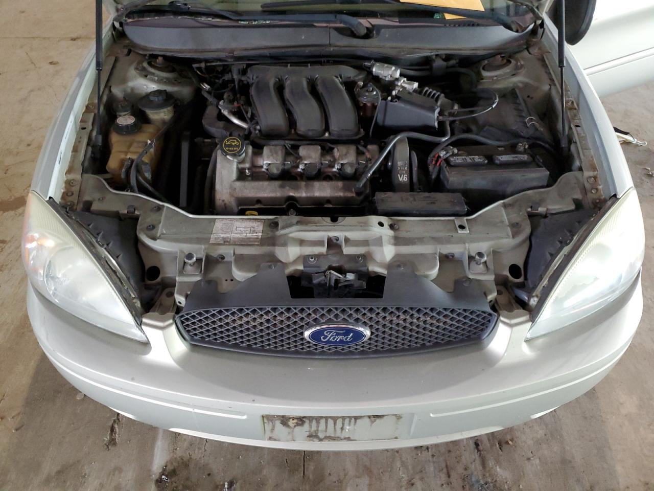 1FAFP55S04G182900 2004 Ford Taurus Ses