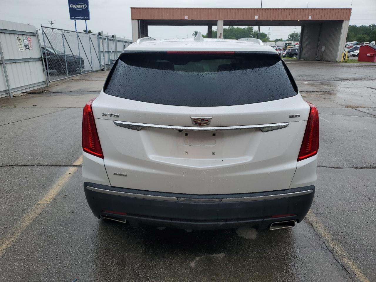 1GYKNERS1HZ161485 2017 Cadillac Xt5 Premium Luxury