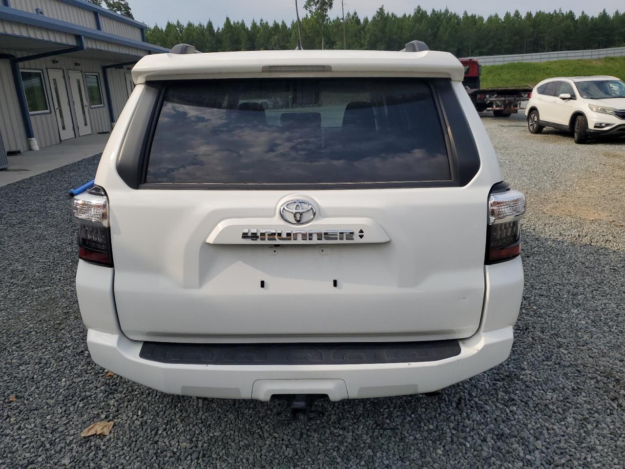 2023 Toyota 4Runner Sr5 vin: JTEEU5JR3P5280980