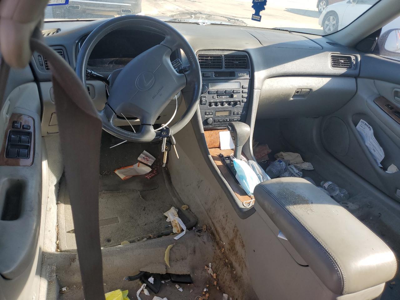 JT8BF28G3X0163206 1999 Lexus Es 300