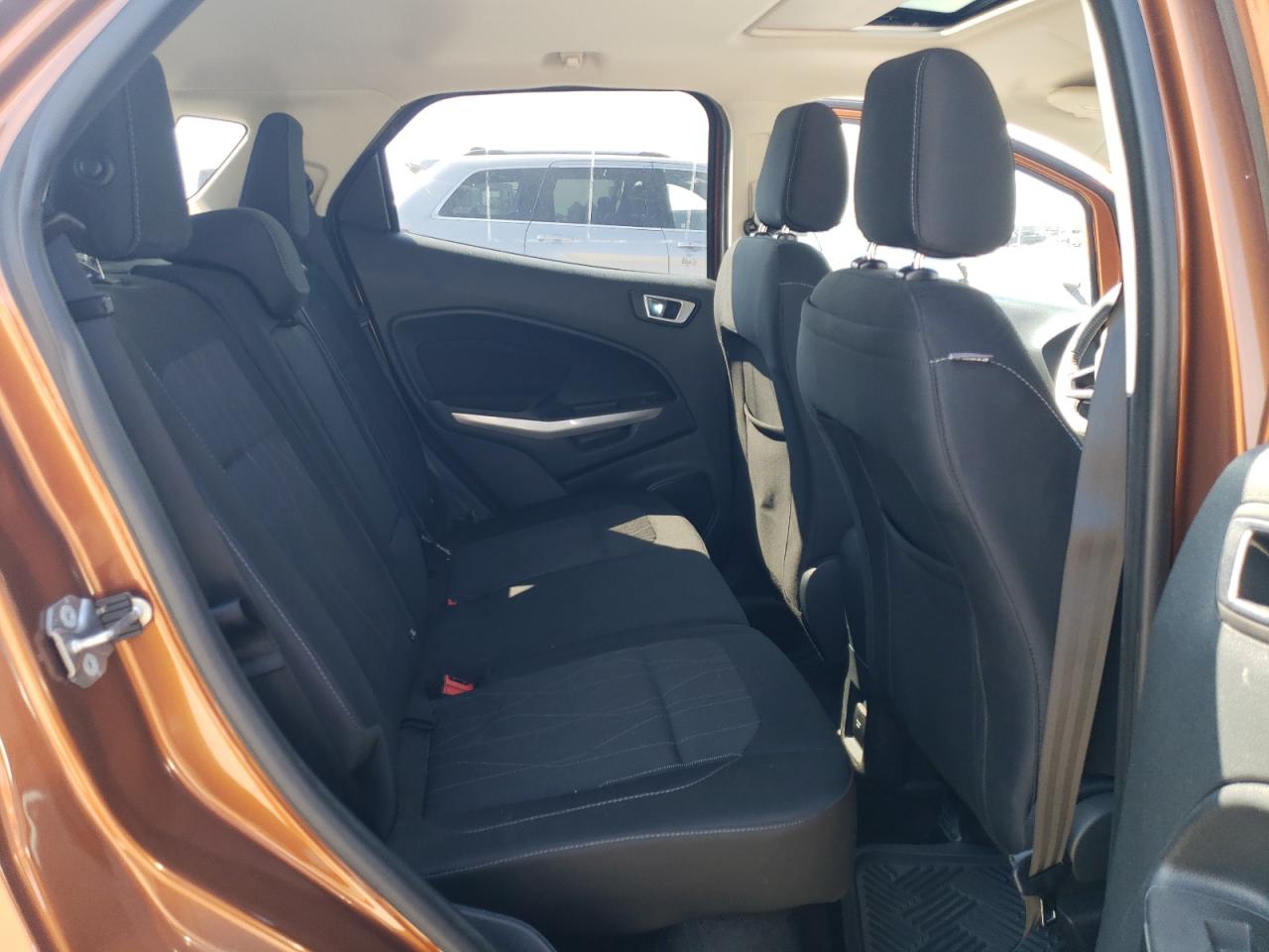 MAJ3P1TE4JC201668 2018 Ford Ecosport Se