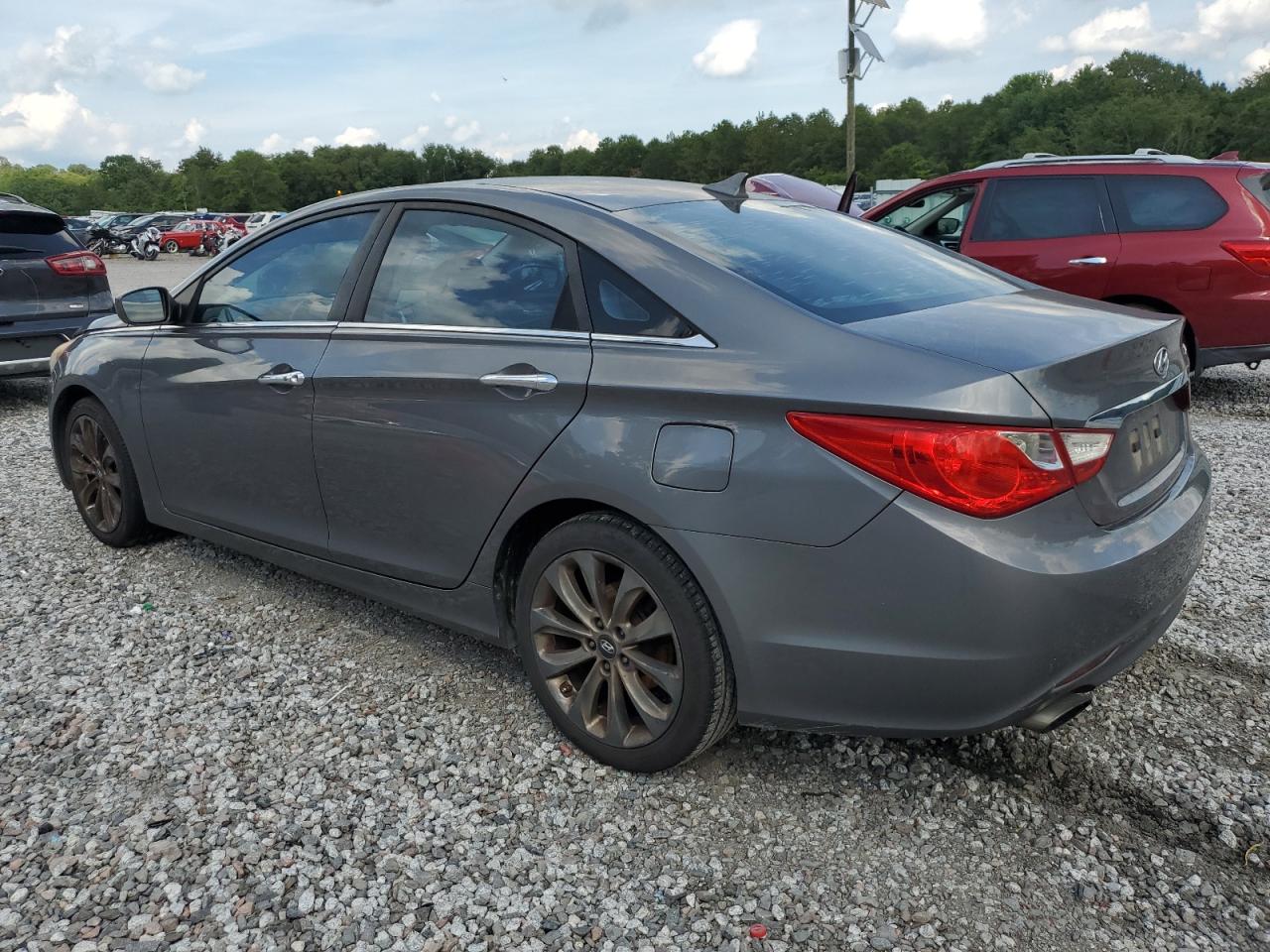 5NPEC4AB4BH259763 2011 Hyundai Sonata Se