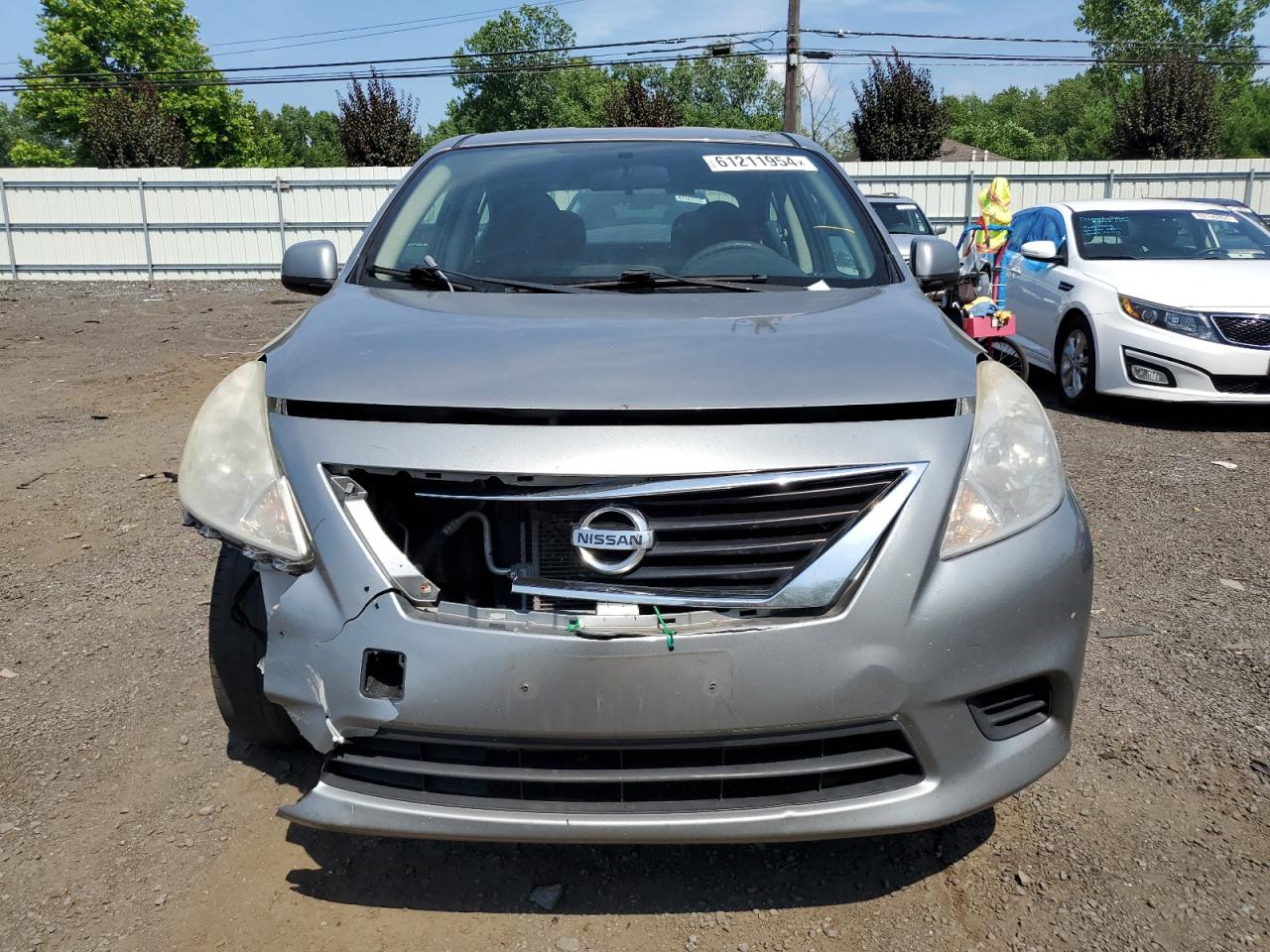 2014 Nissan Versa S vin: 3N1CN7AP5EL823927