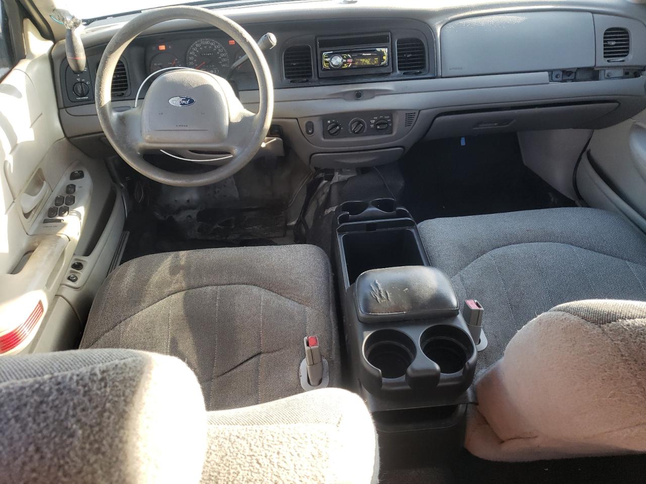 2FAFP71W81X146740 2001 Ford Crown Victoria Police Interceptor