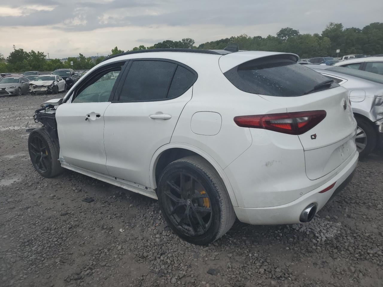 2021 Alfa Romeo Stelvio Ti vin: ZASPAKBN7M7D11638