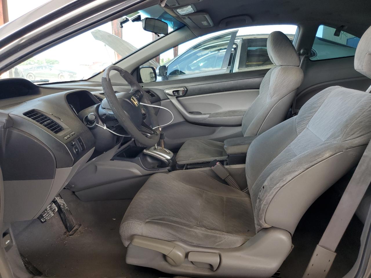 2HGFG12696H581825 2006 Honda Civic Lx 2HGFG12696H581825 2006 Honda Civic Lx