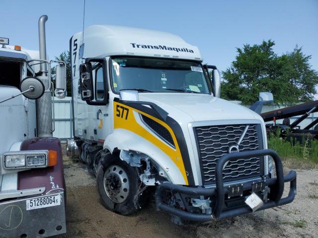 2023 VOLVO VN VNL #2986747197