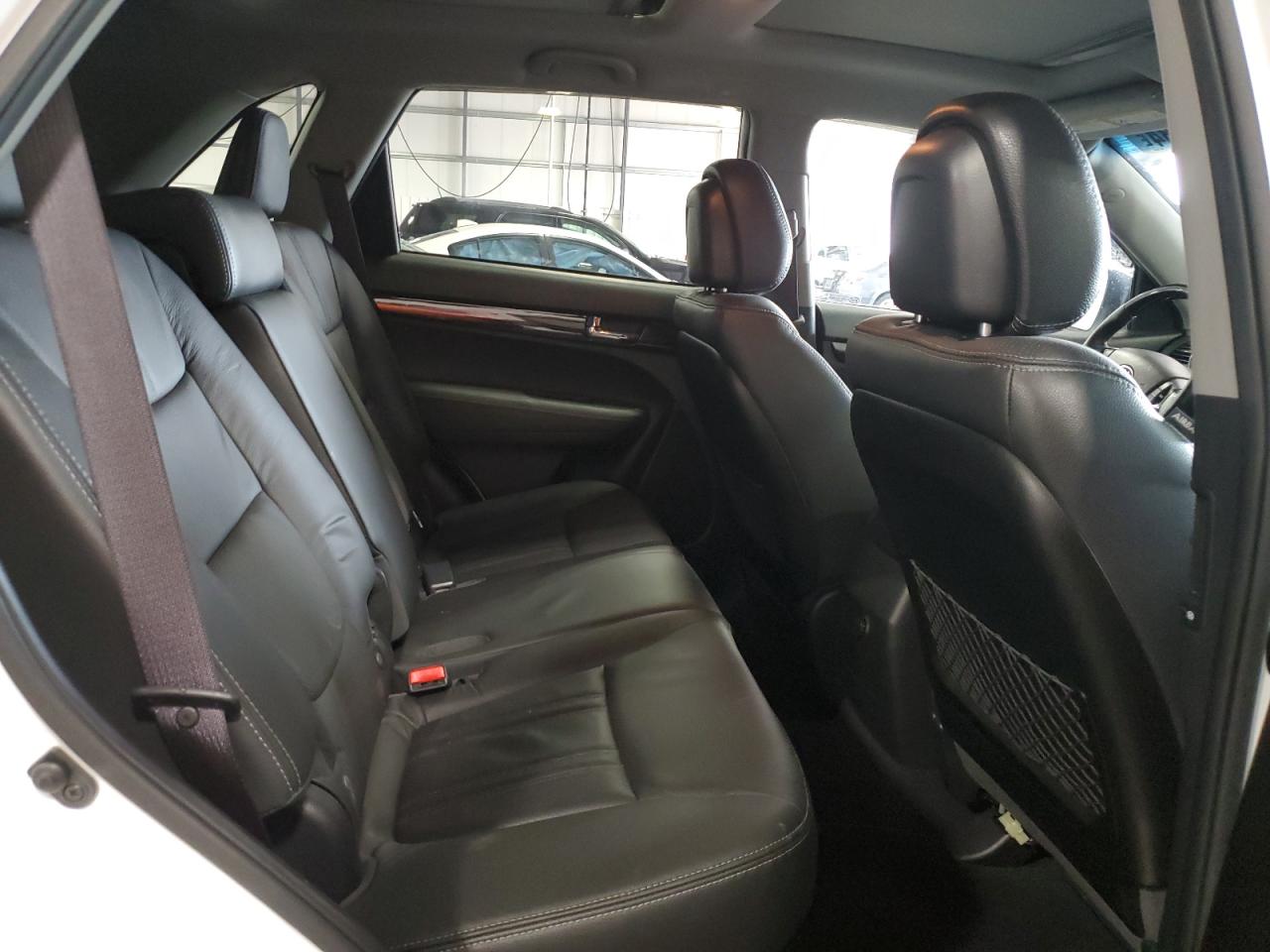 5XYKWDA24CG264237 2012 Kia Sorento Sx